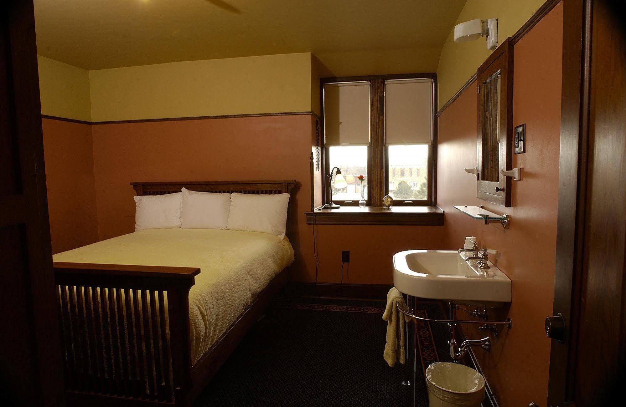 Midland Railroad Hotel Wilson Eksteriør billede